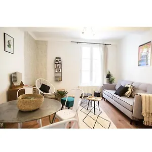  Appartement Centre D'arles